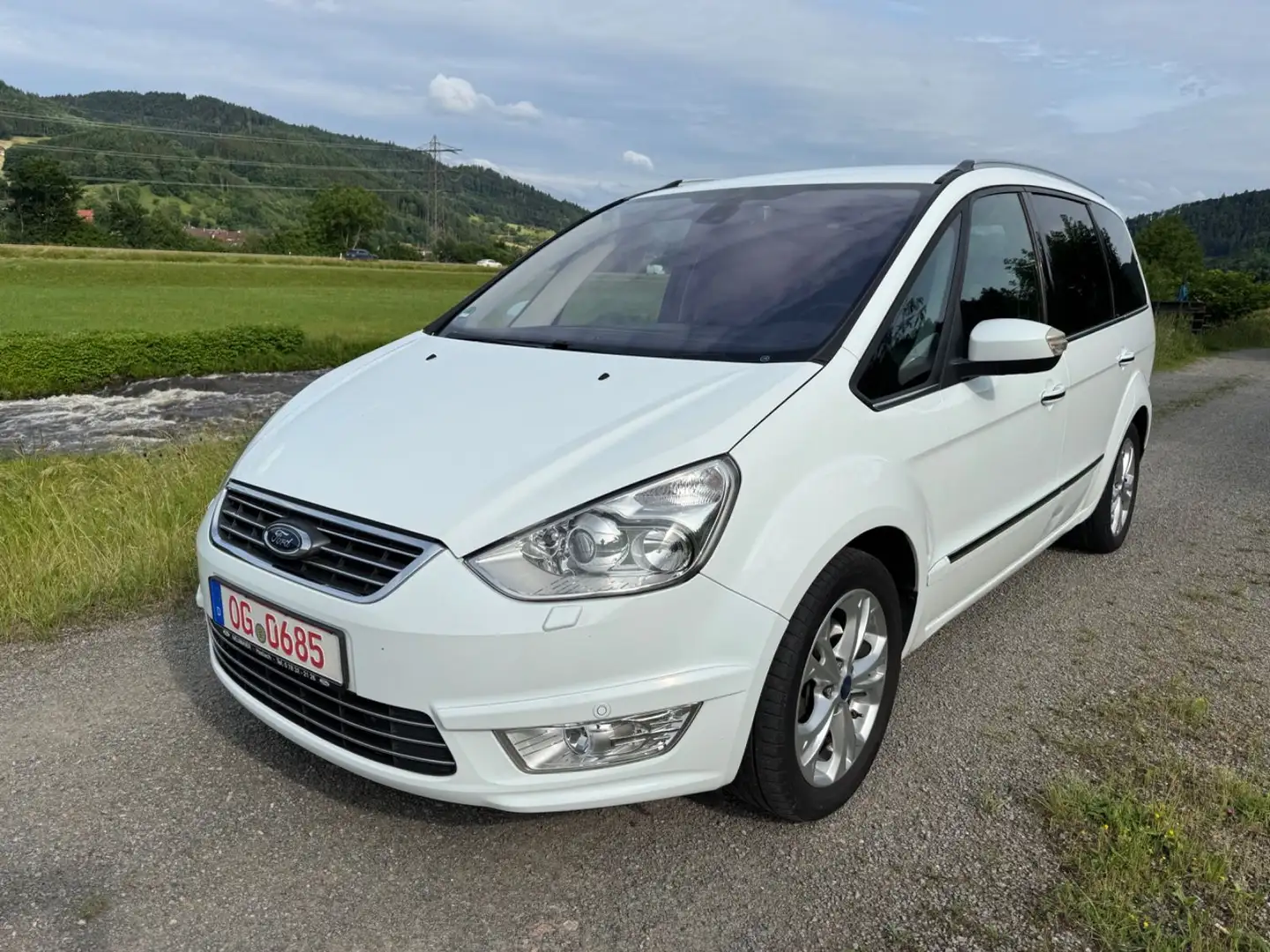 Ford Galaxy Titanium Weiß - 1