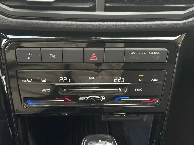 Volkswagen T-Cross view 15