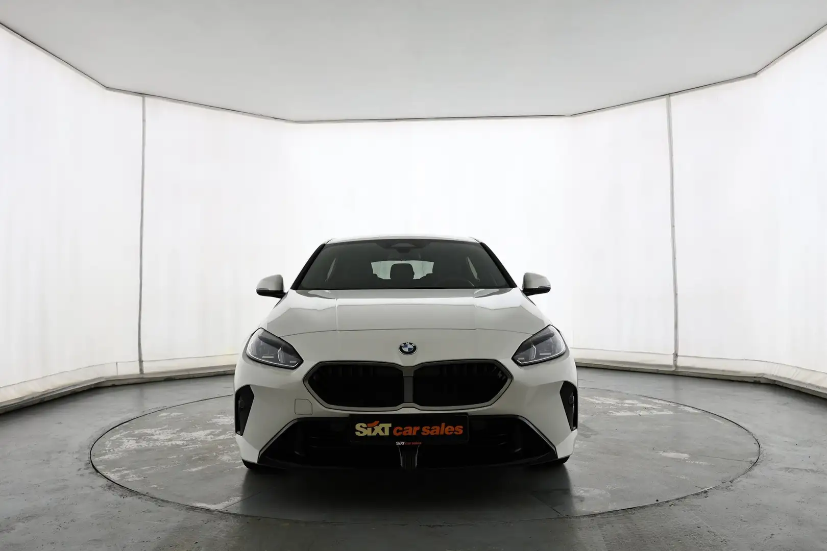 BMW 118 d M Sport ACC|adLED|Aktiv-Sitz|S-&LR-HZ|PA+Ka Weiß - 2