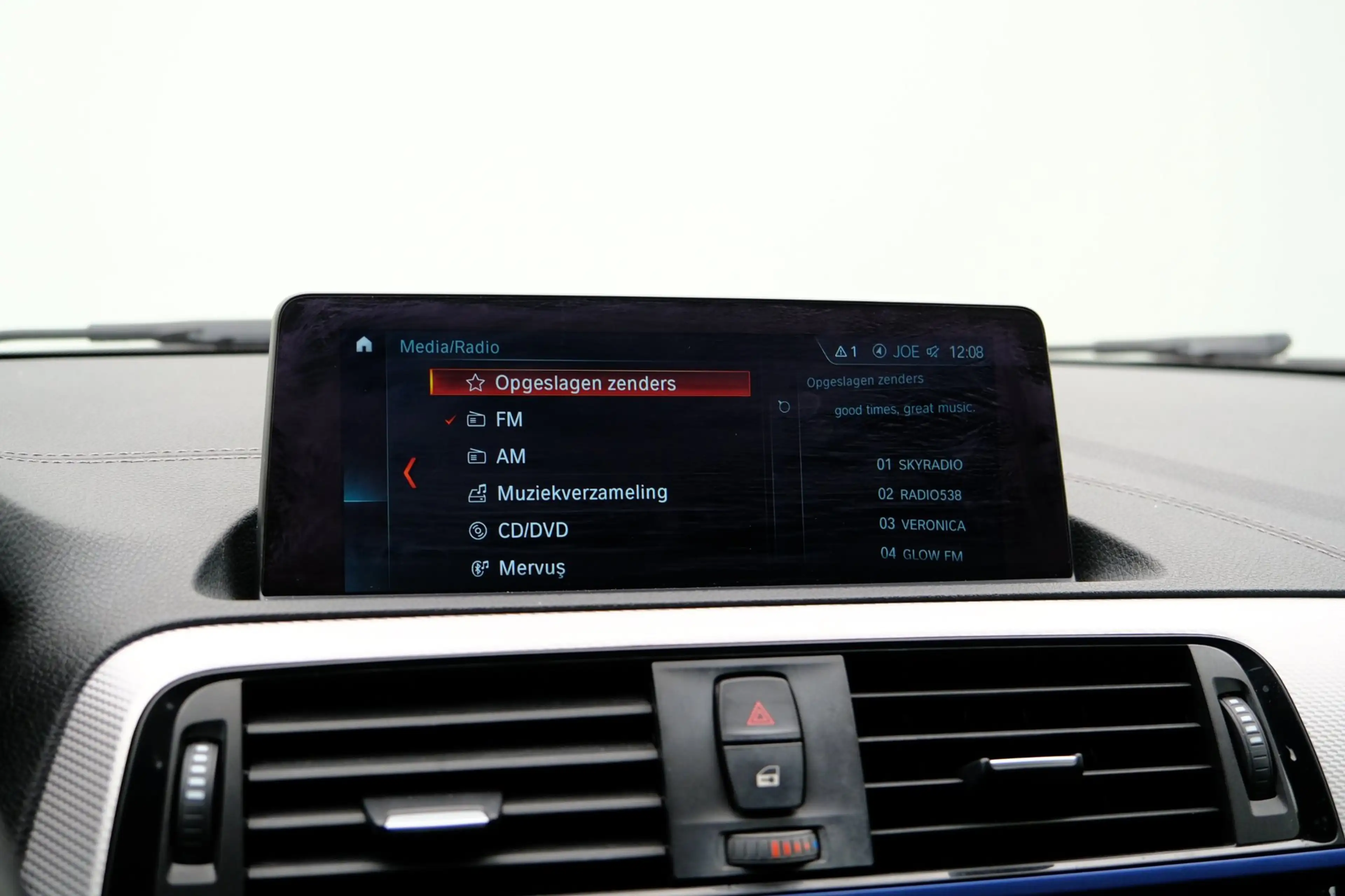 BMW 118 1-serie 118i M Sport Aut. Leder|Sportstoelen|Navi| — photo 18