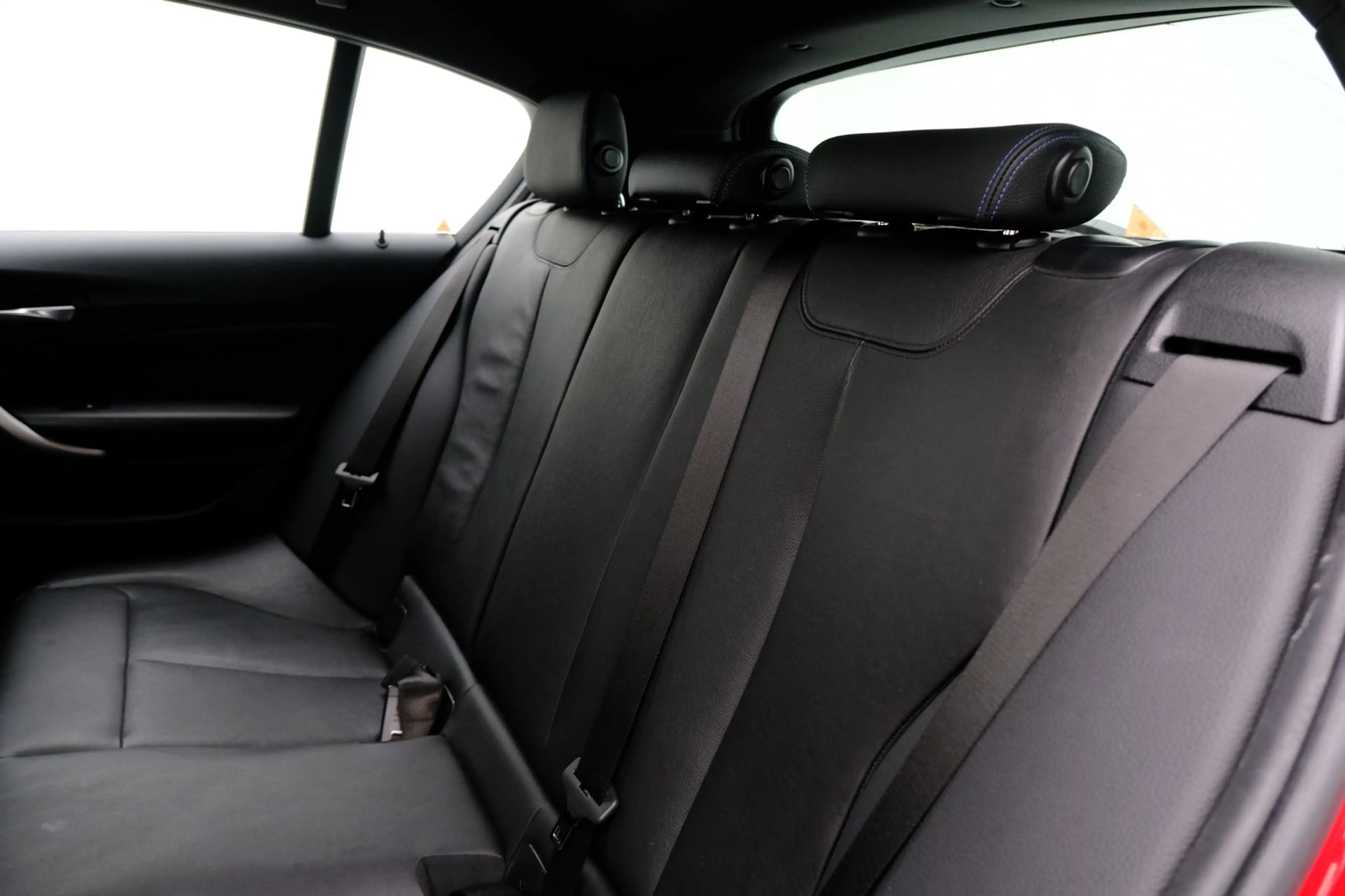 BMW 118 1-serie 118i M Sport Aut. Leder|Sportstoelen|Navi| — photo 35