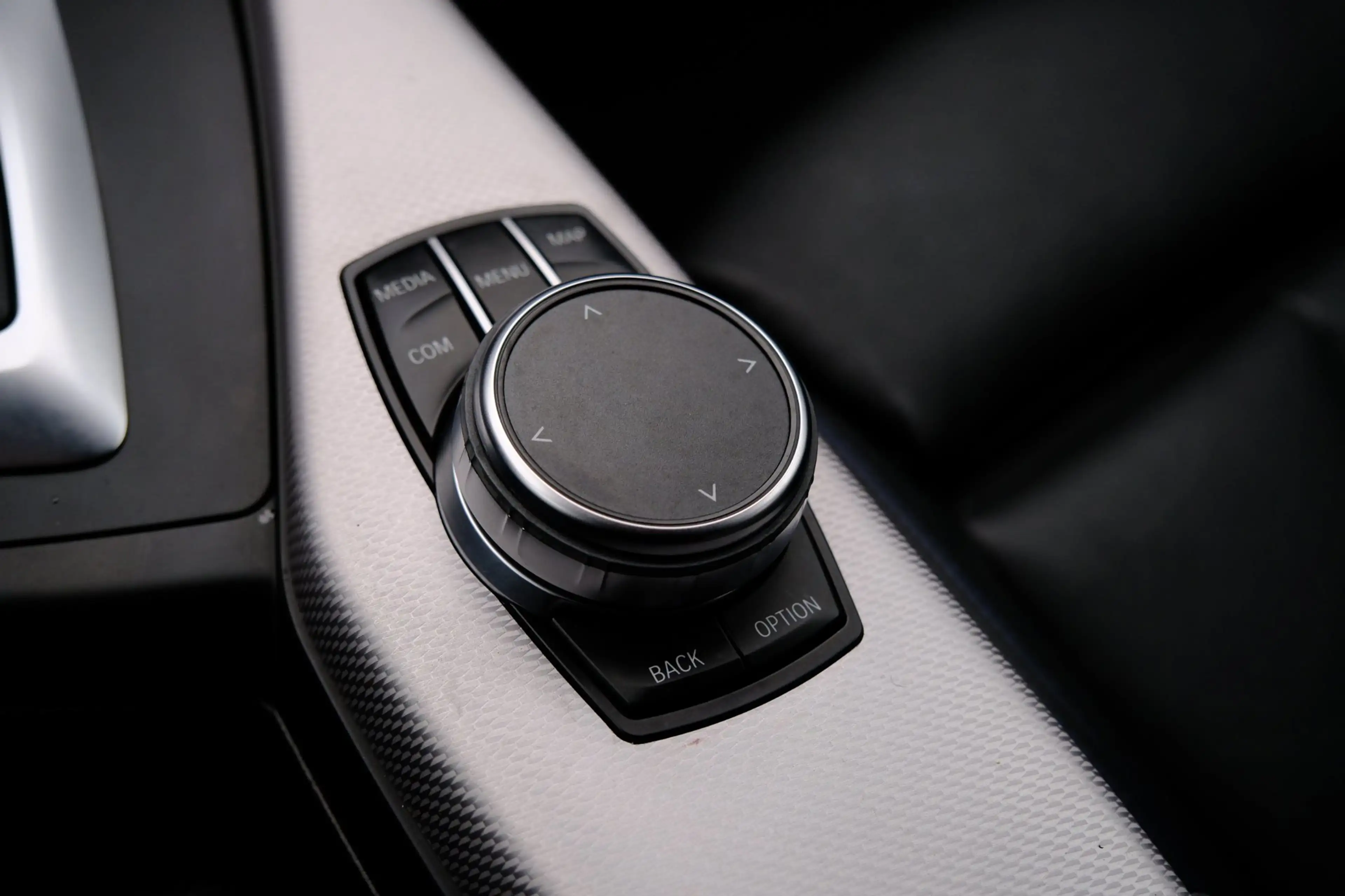BMW 118 1-serie 118i M Sport Aut. Leder|Sportstoelen|Navi| — photo 23