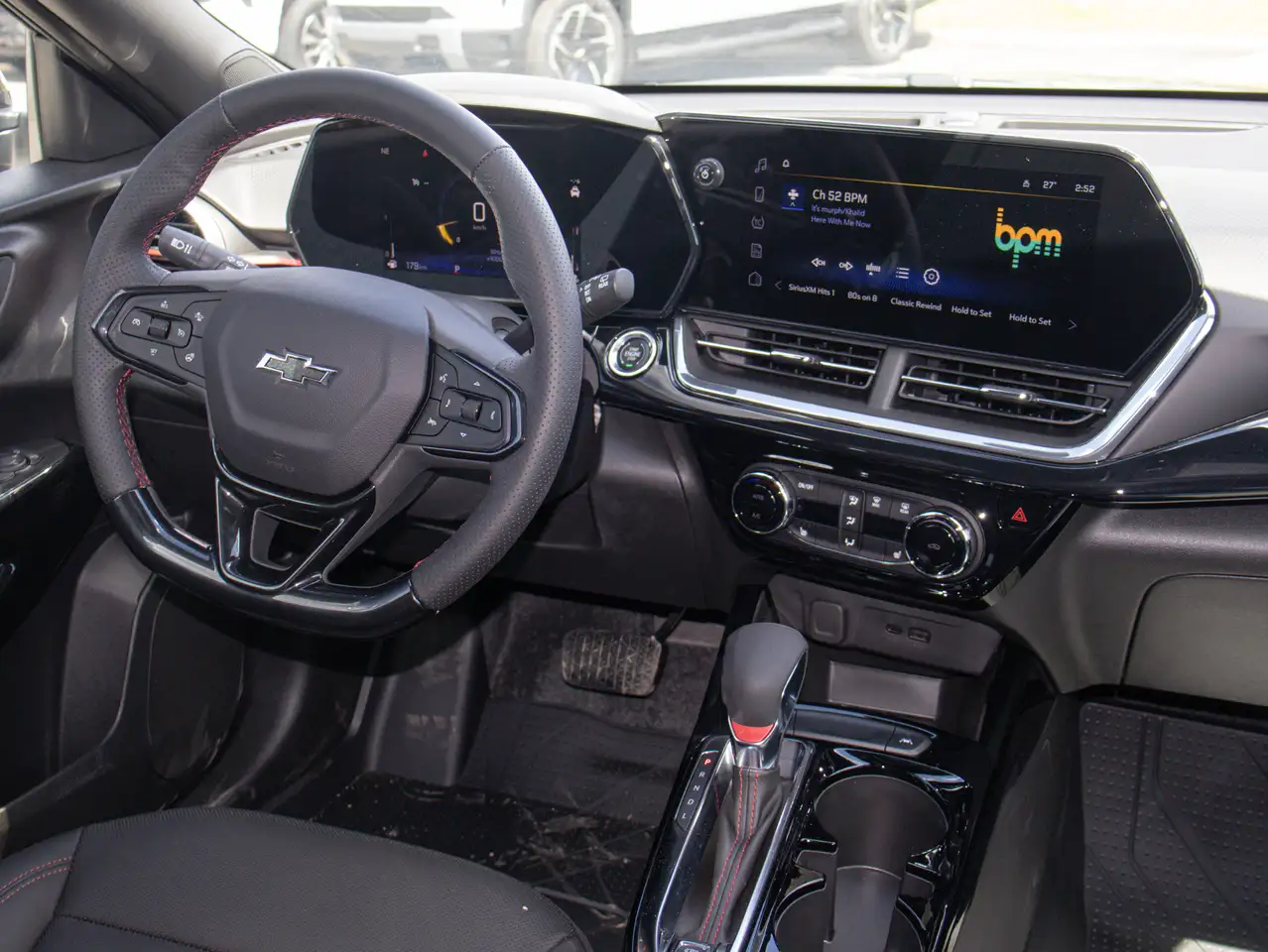 Chevrolet Trax photo Chevrolet Trax