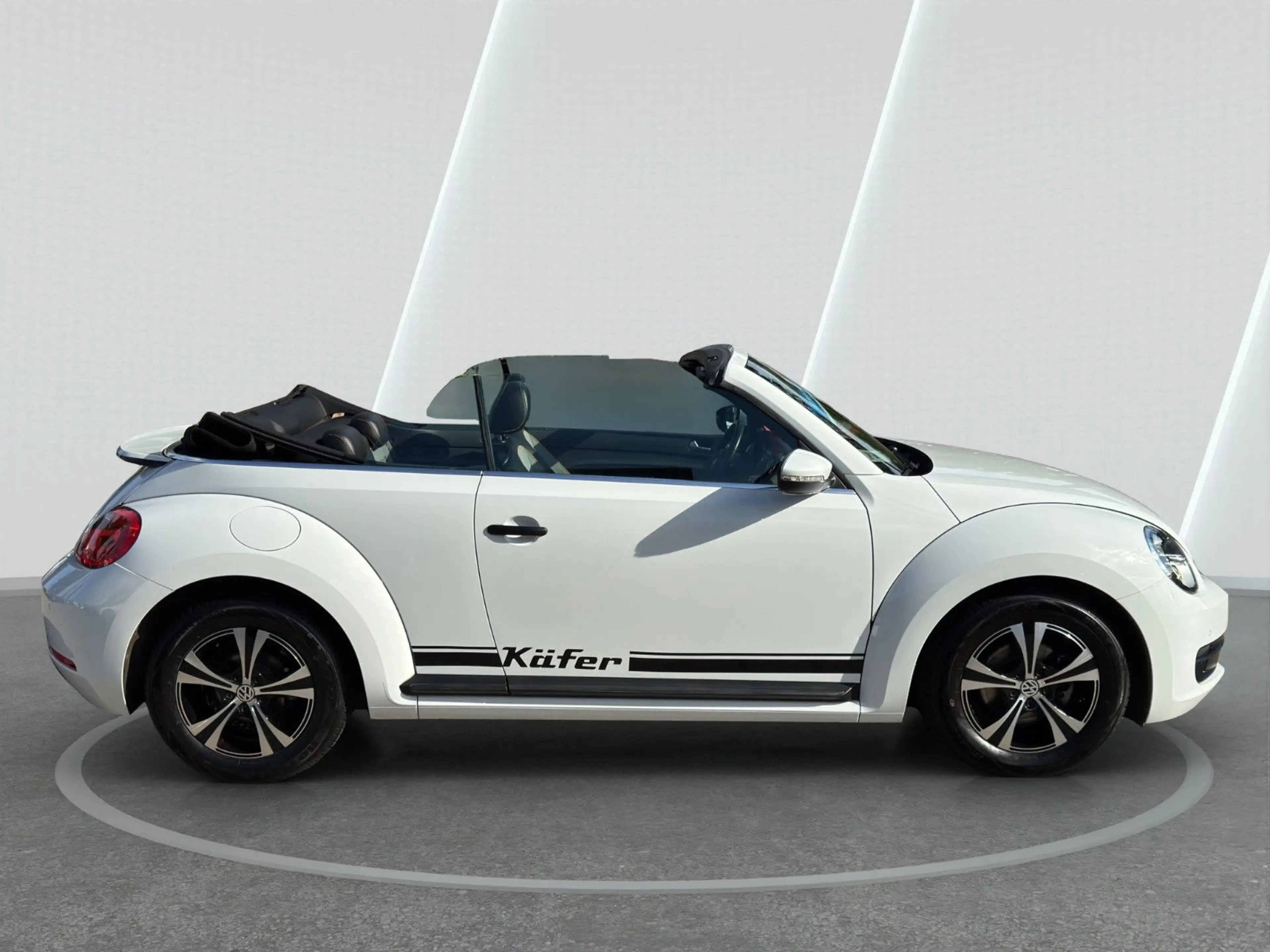 Volkswagen Beetle Cabriolet 1.2 TSI BMT, Navi, PDC, Klima — photo 10