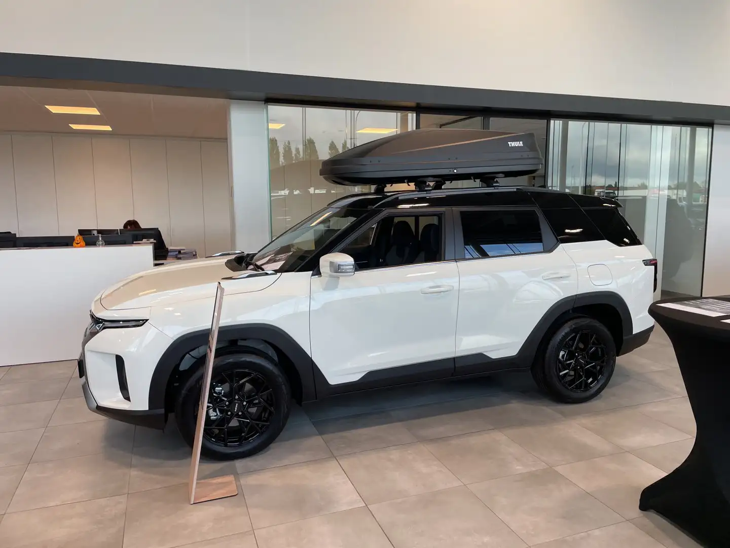 SsangYong Torres Street * Automaat * Autosalonprijs! Wit - 2