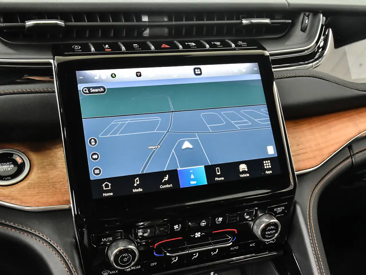 Jeep Grand Cherokee снимка Jeep Grand Cherokee