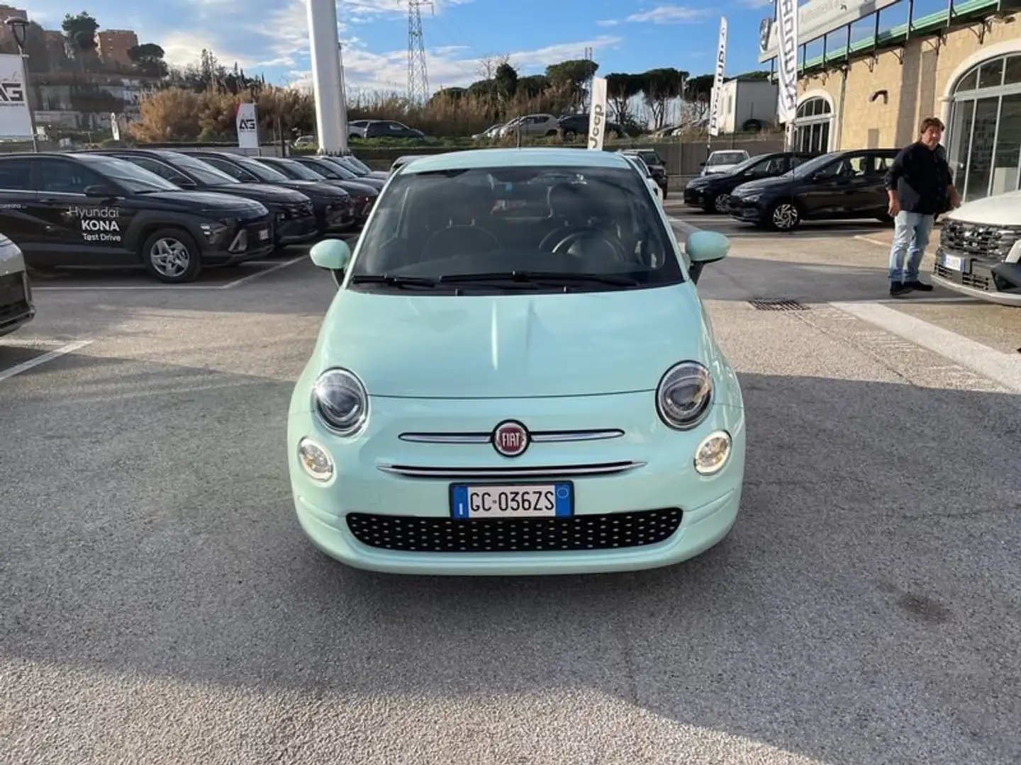 Fiat 500 1.0 Hybrid Lounge Verde - 2