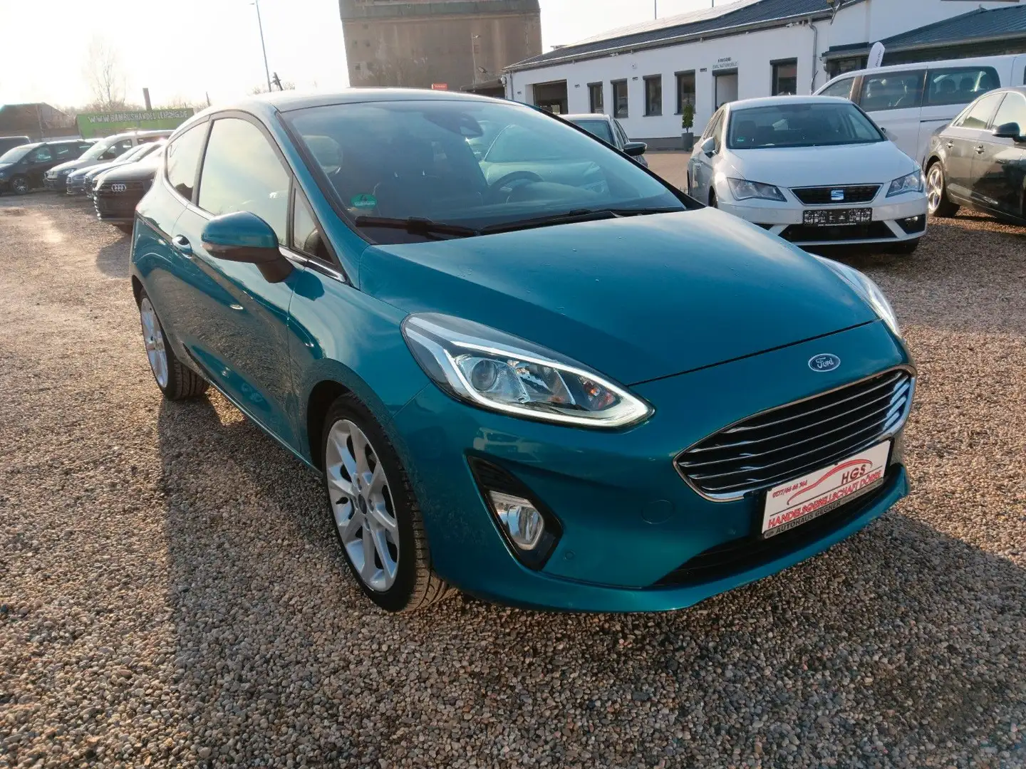 Ford Fiesta Titanium Panodach Klima PDC Sitzheizung Blau - 2