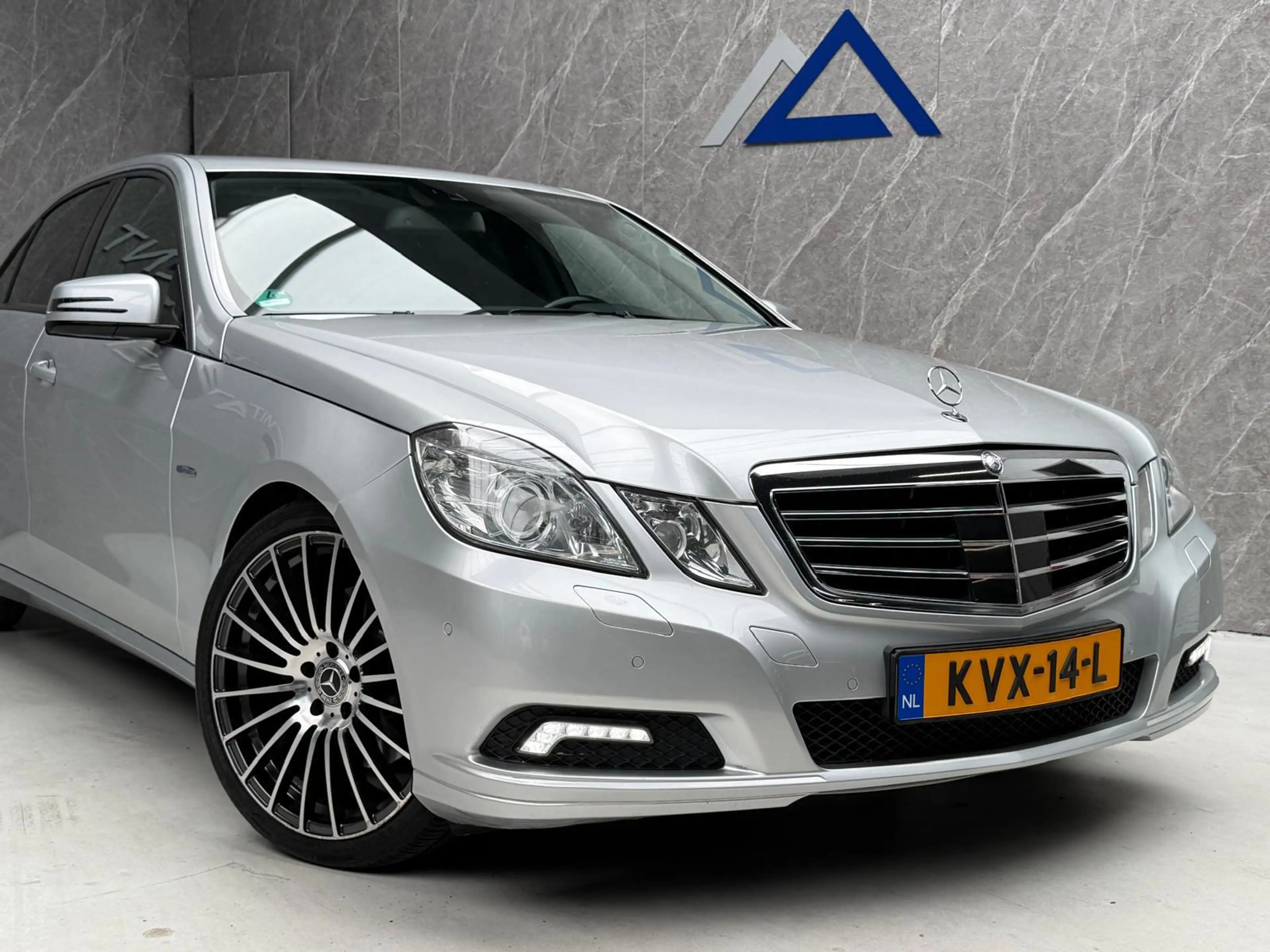 Mercedes-Benz E 350 CGI 293 PK / Dealer Onderhouden — photo 7