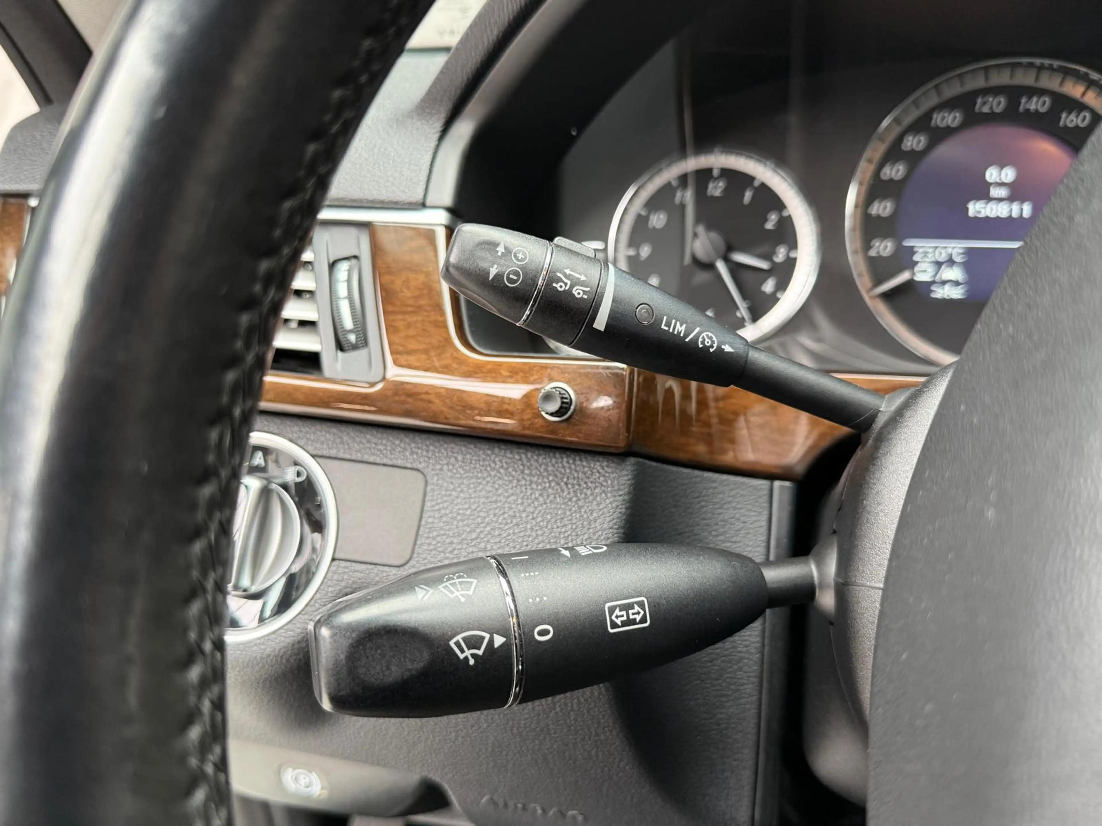 Mercedes-Benz E 350 CGI 293 PK / Dealer Onderhouden — photo 13