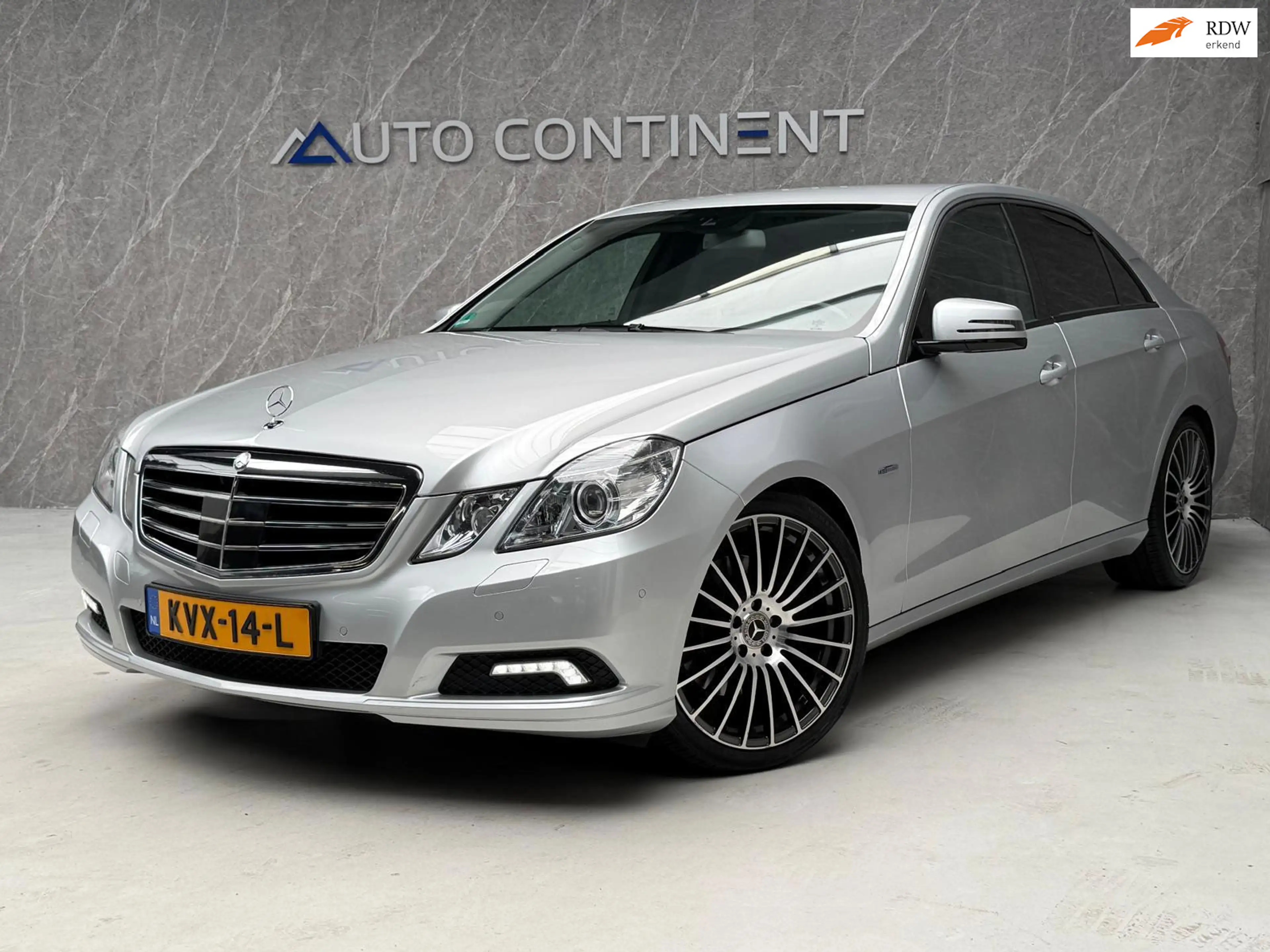 Mercedes-Benz E 350 CGI 293 PK / Dealer Onderhouden