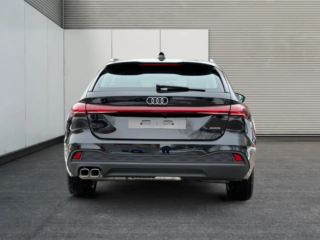Audi A5 Avant Basis quattro AHK+NAVI+PDC+SHZ+EL.HECKKL.... 4
