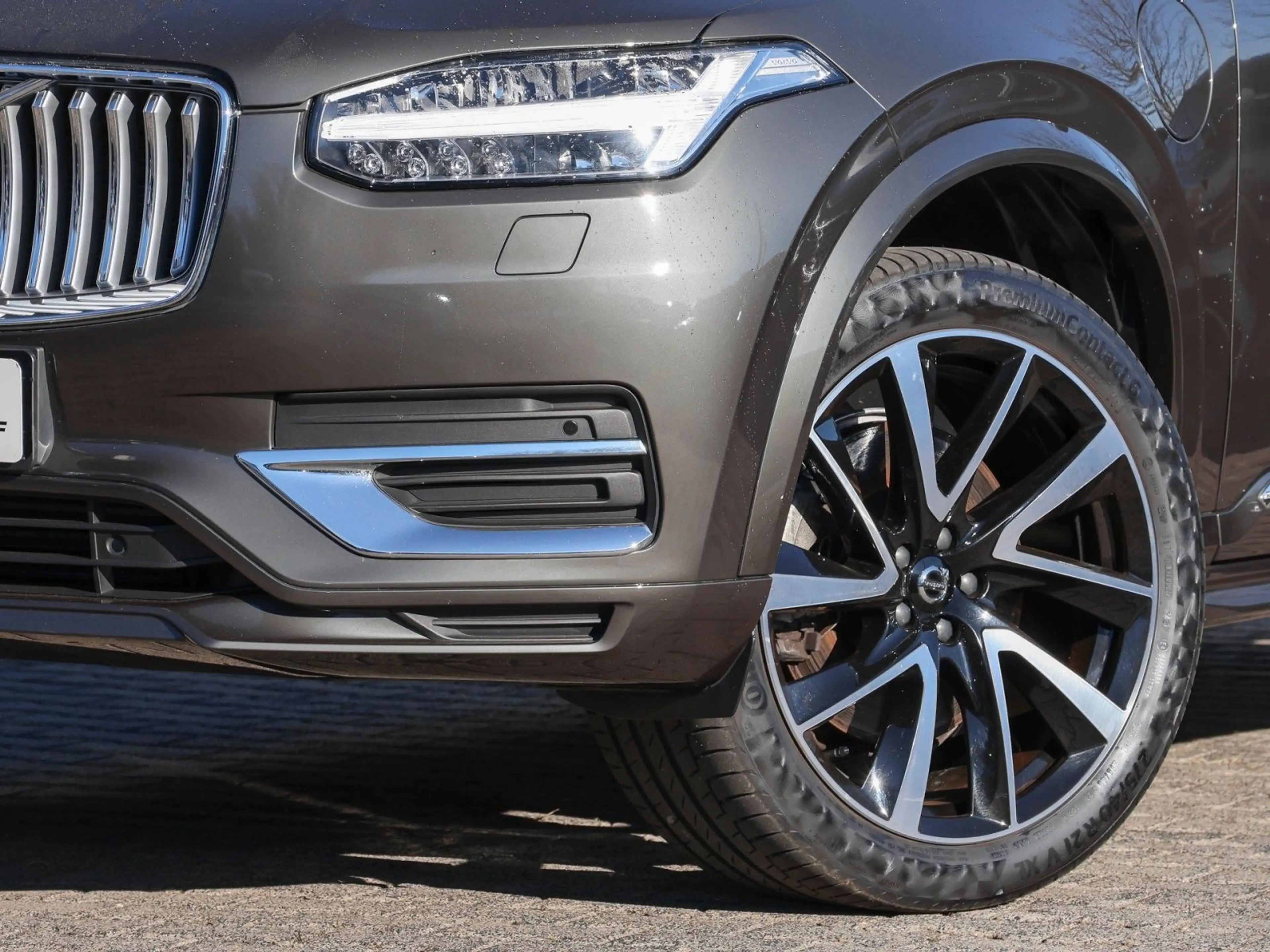 Volvo XC90 Inscription Expression Recharge PHEV — photo 3