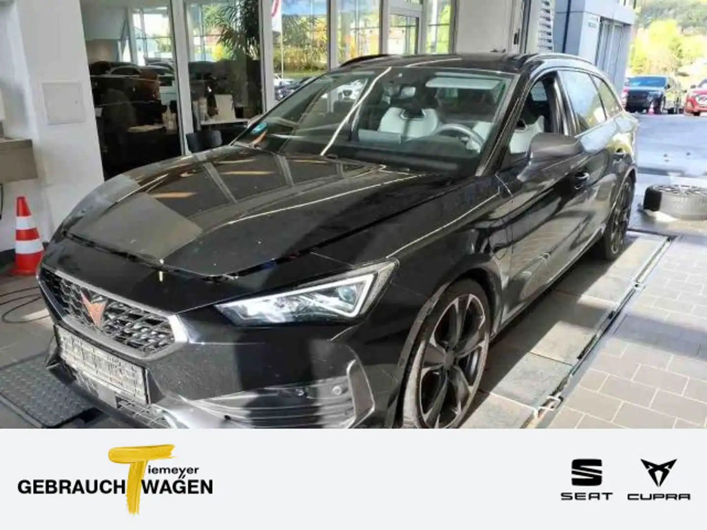 CUPRA Leon Sportstourer VZ eHybrid LM19 AHK KAMERA eKL Schwarz - 1