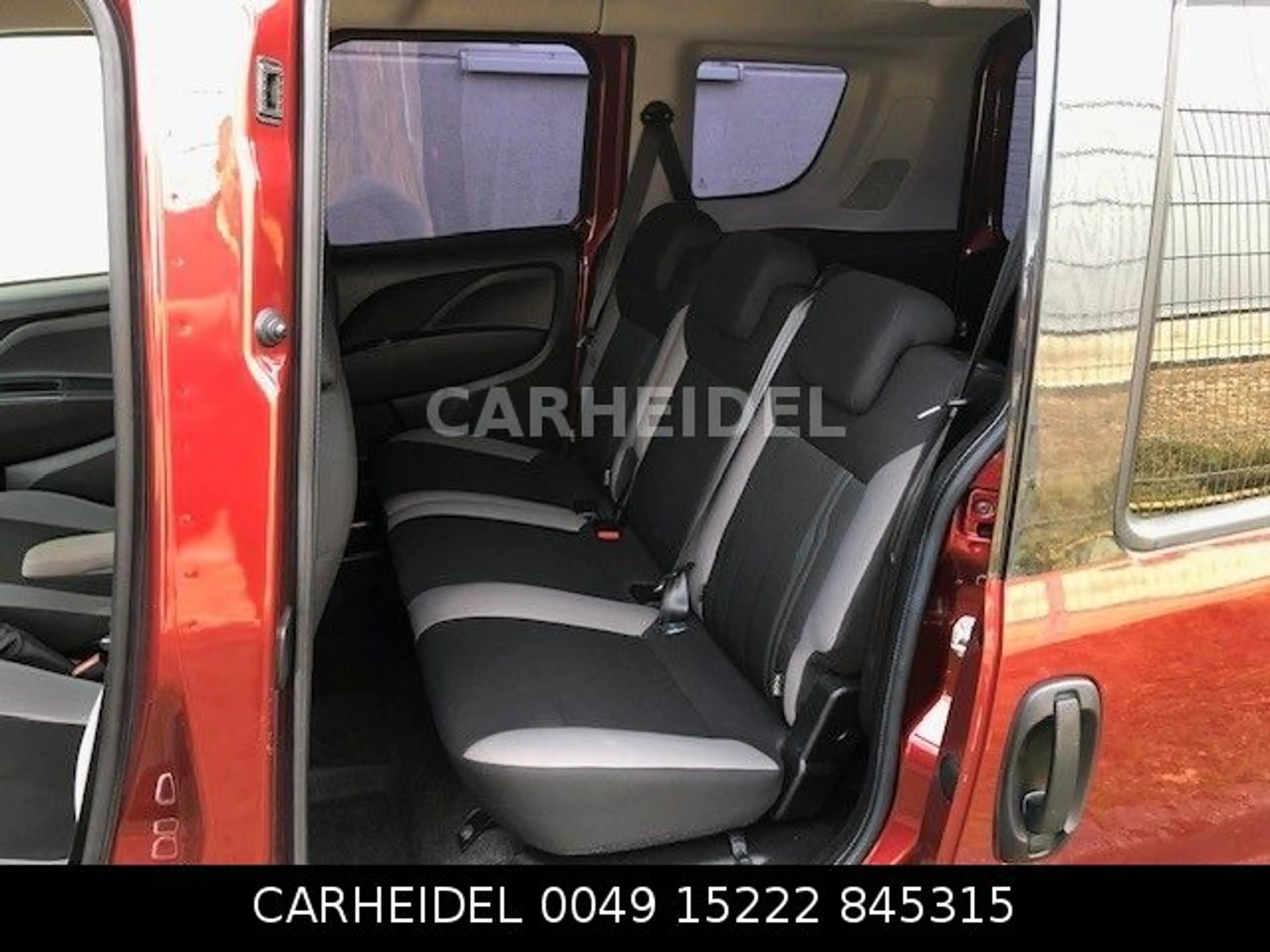 Fiat Doblo SX Kombi 5SITZE120PS 6G*2xSchiebetür KLIMA — photo 16