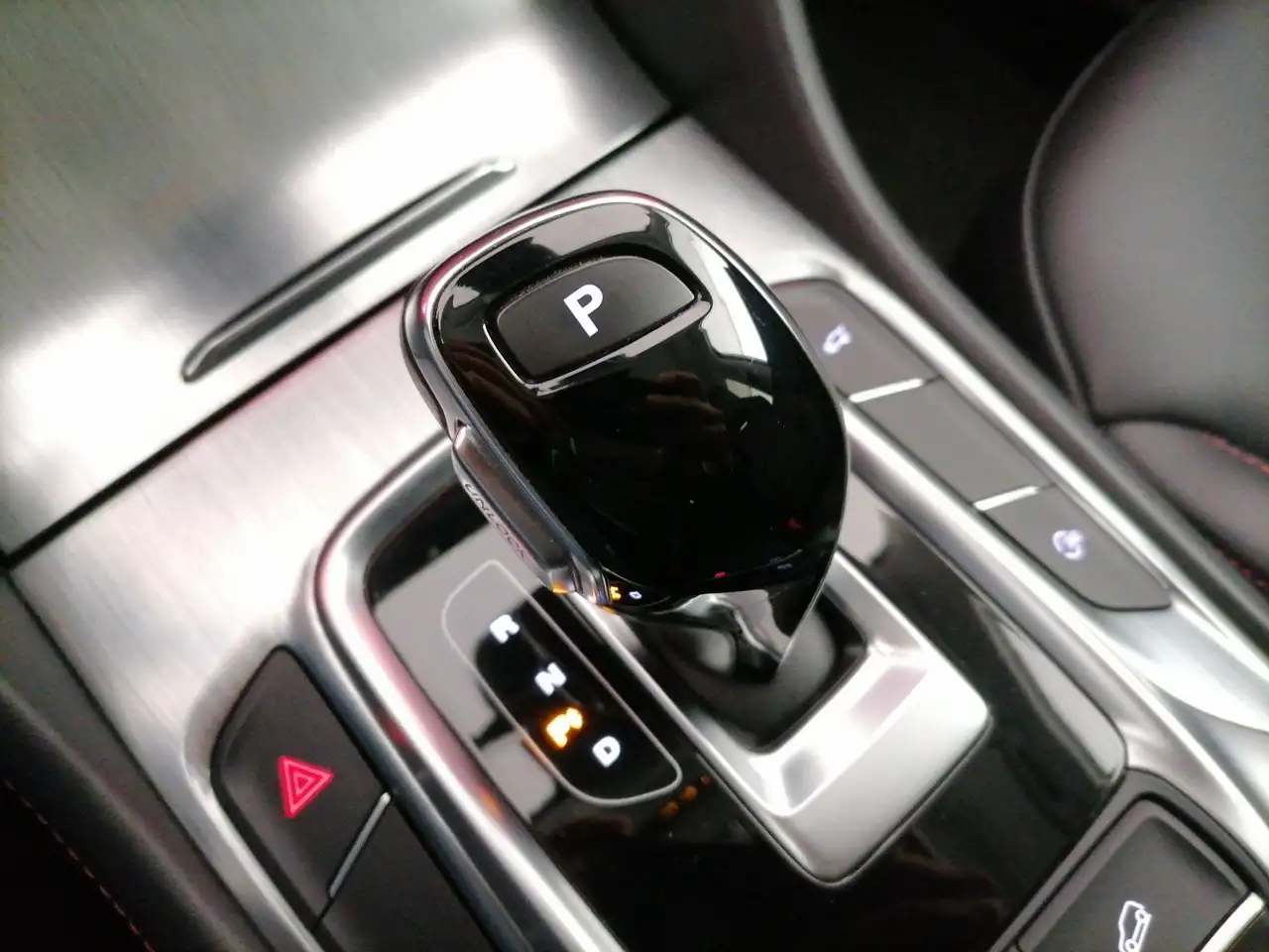 MG HS E 1.5 t-gdi phev Exclusive auto, миниатюра 14