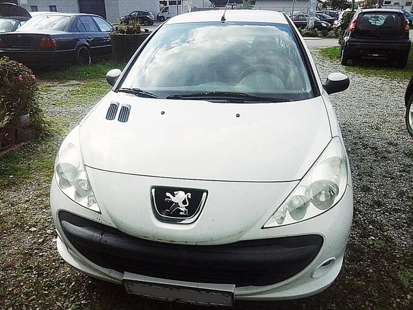 Peugeot 206 + Urban Move 2011/ 5 tg+Klima/ EURO 5/ TÜV 2026 Wit - 1