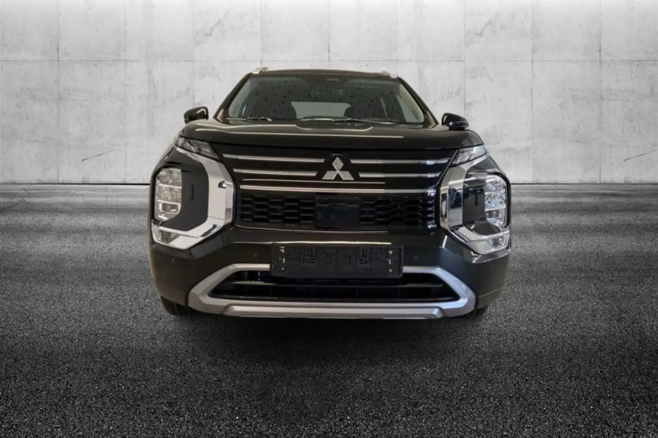 Mitsubishi Outlander 2026