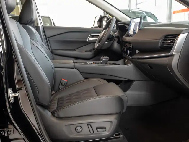 Nissan X-Trail view 20