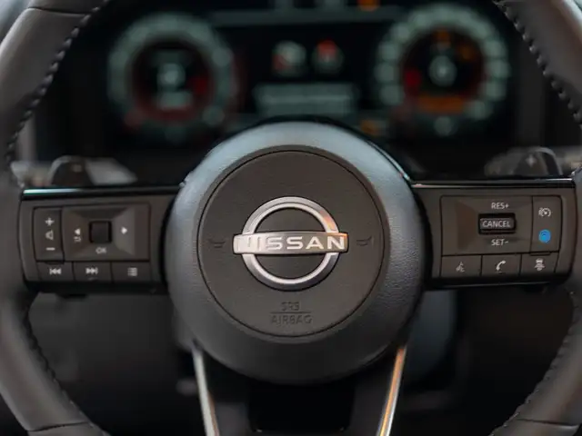 Nissan X-Trail view 15