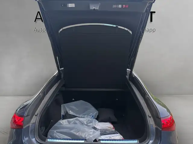 Mercedes-Benz Eqs view 7