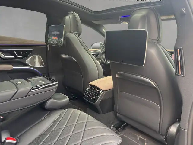 Mercedes-Benz Eqs view 14