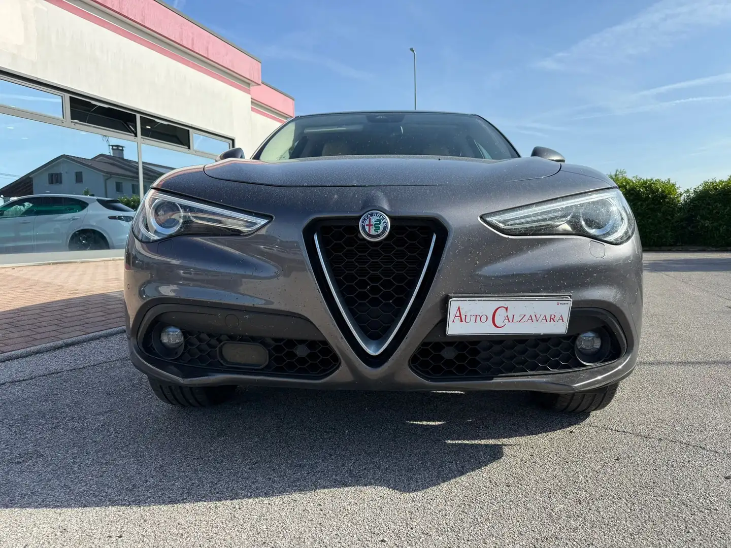 Alfa Romeo Stelvio 2.2 TD 210 CV AT8 Q4 Executive / FW533CV Grau - 2