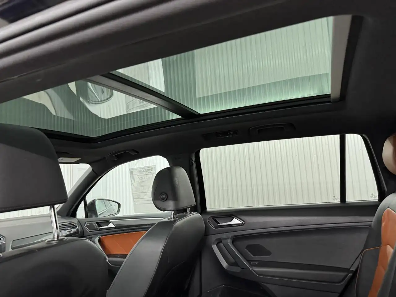 Volkswagen Tiguan снимка Volkswagen Tiguan