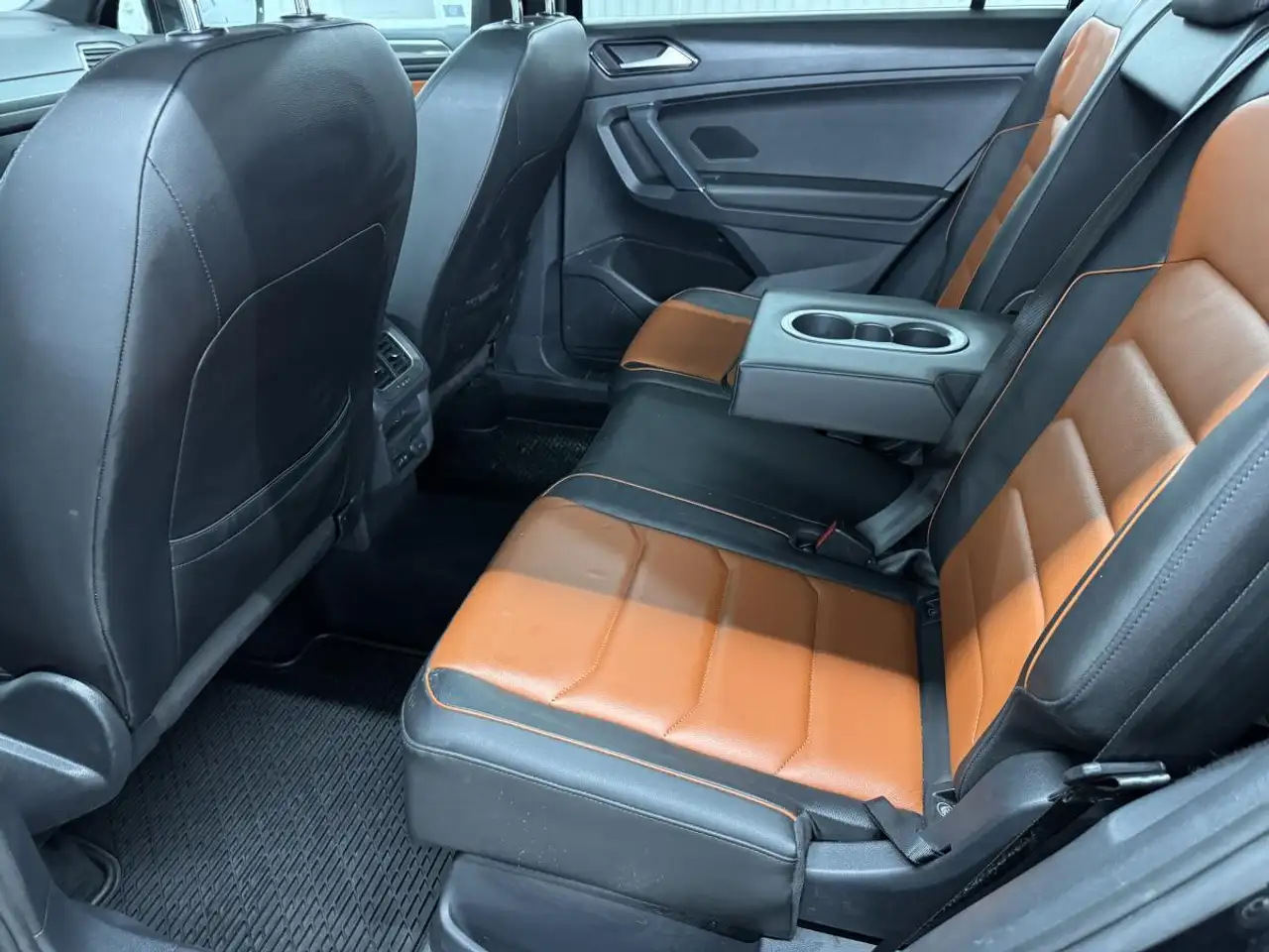 Volkswagen Tiguan снимка Volkswagen Tiguan
