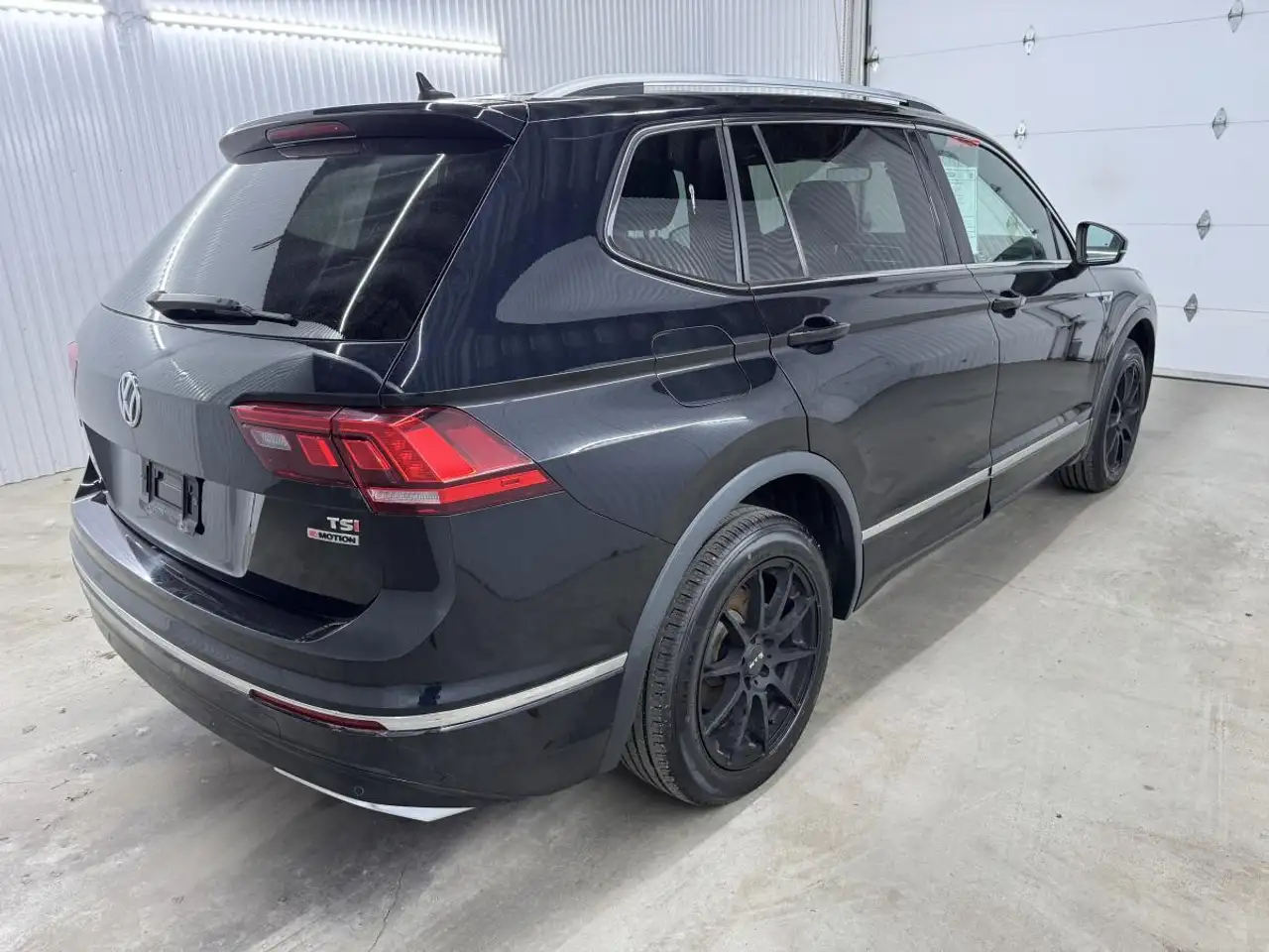Volkswagen Tiguan снимка Volkswagen Tiguan