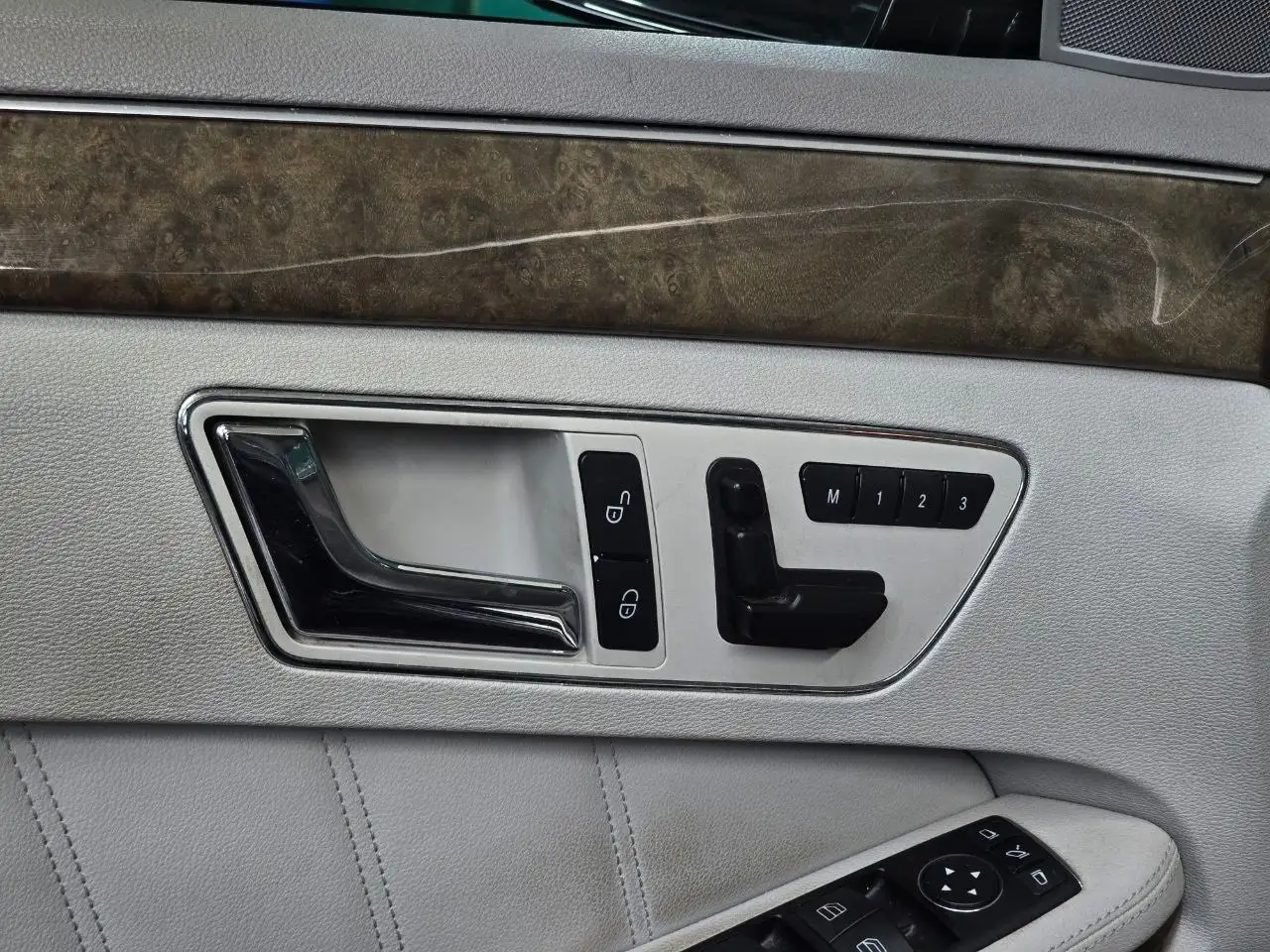 2009 Mercedes-Benz E 350 Classe E - W212 Berlina cdi be Avantgarde auto, photograph 7