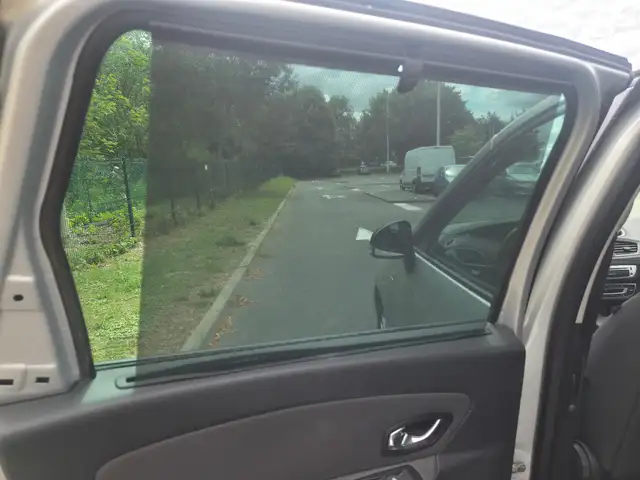 Renault Scenic view 18