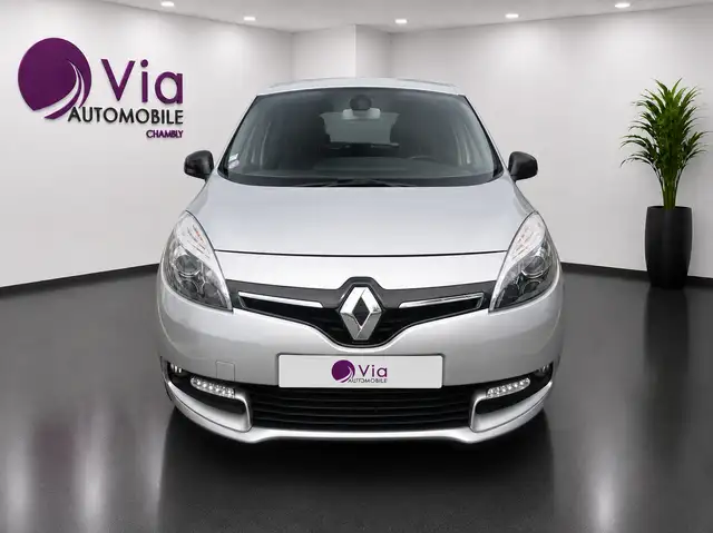 Renault Scenic view 2