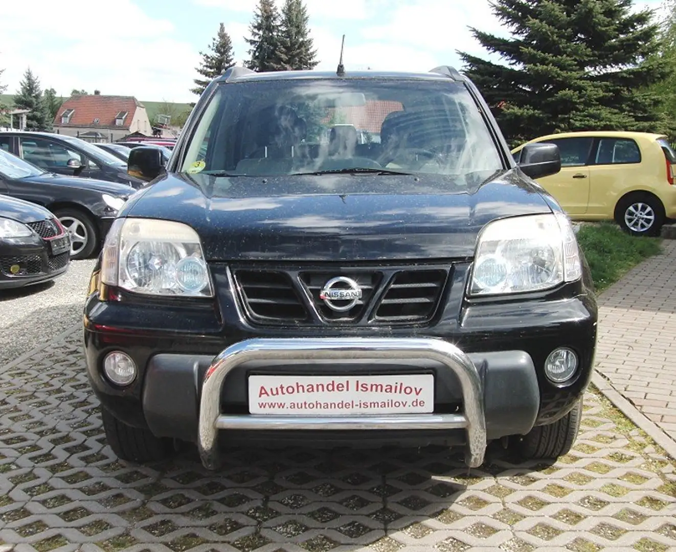 Nissan X-Trail 2.2 Di 4x4 Klimaautomatik Schwarz - 2