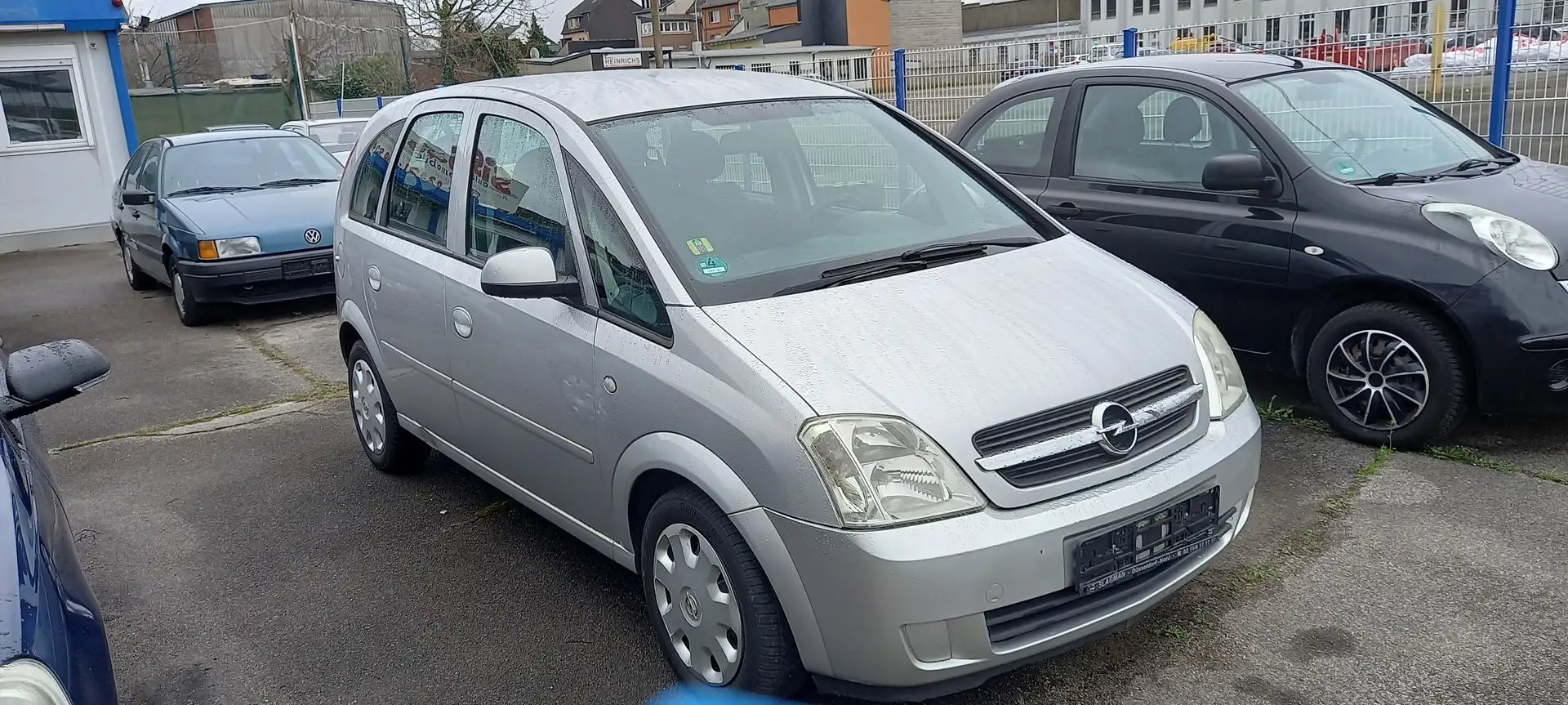 Opel Meriva 1.6 Edition  KLIMA Grau - 1