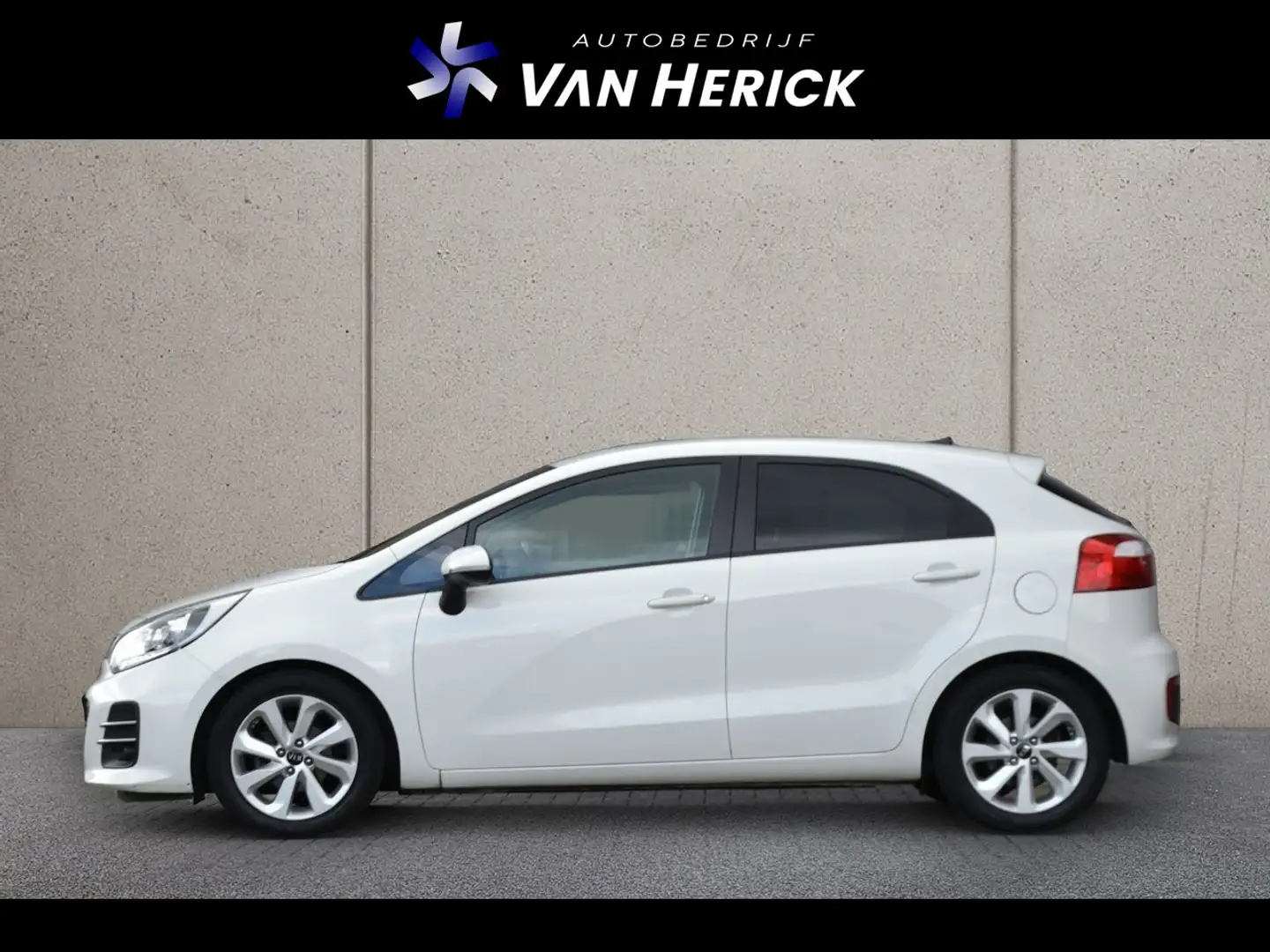 Kia Rio 1.2 CVVT ExecutiveLine | Navigatie | Achteruitrijc Wit - 2
