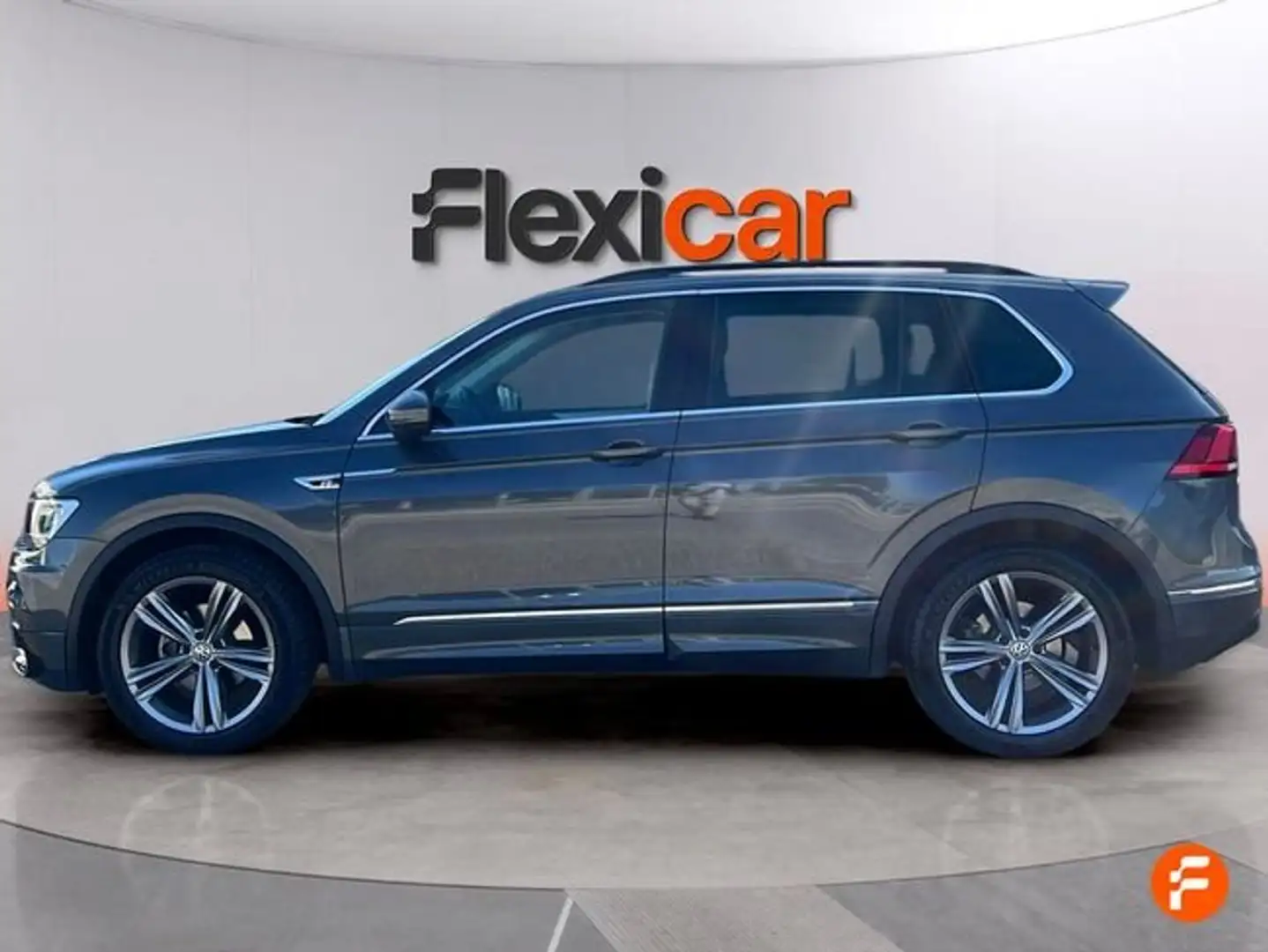 Volkswagen Tiguan 1.5 TSI R-Line DSG 110kW Gris - 2