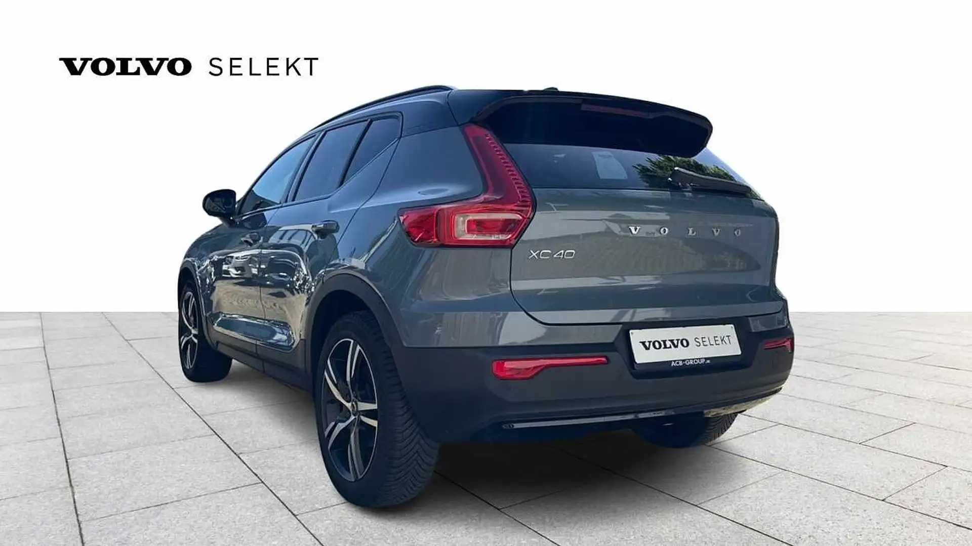 Volvo XC40 Recharge R-Design, T4 plug-in hybrid Gris - 2