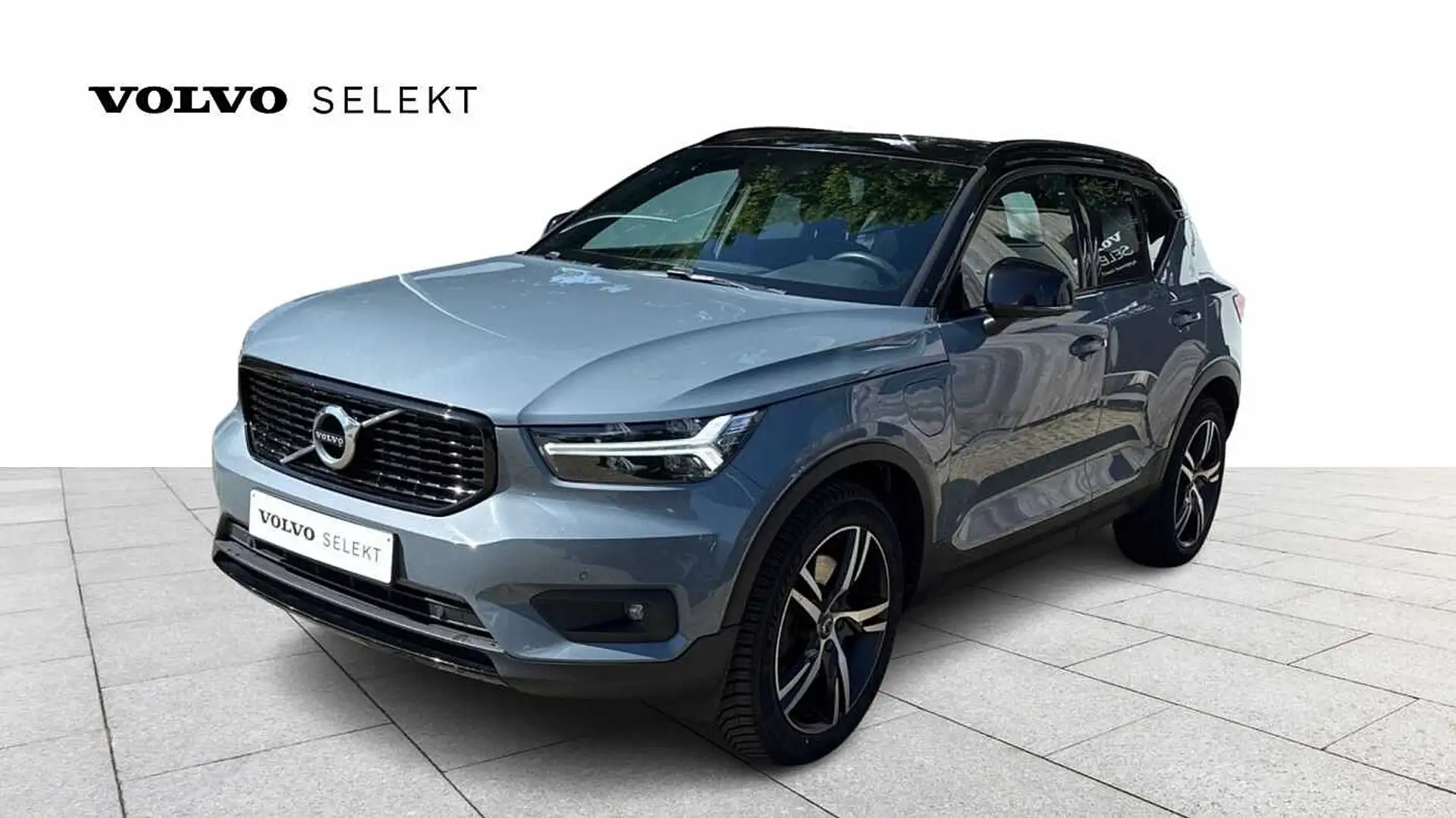 Volvo XC40 Recharge R-Design, T4 plug-in hybrid 3YEAR WARRANT Grijs - 1