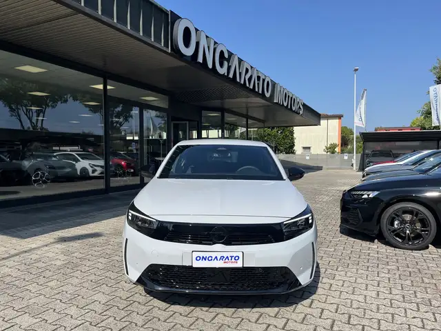 Opel Corsa view 2