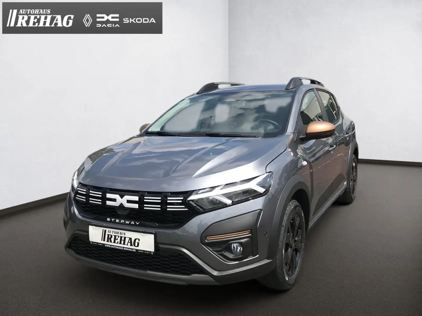 Dacia Sandero Stepway Extreme+ TCe 110 *250€ Tankgutschein* Grau - 1