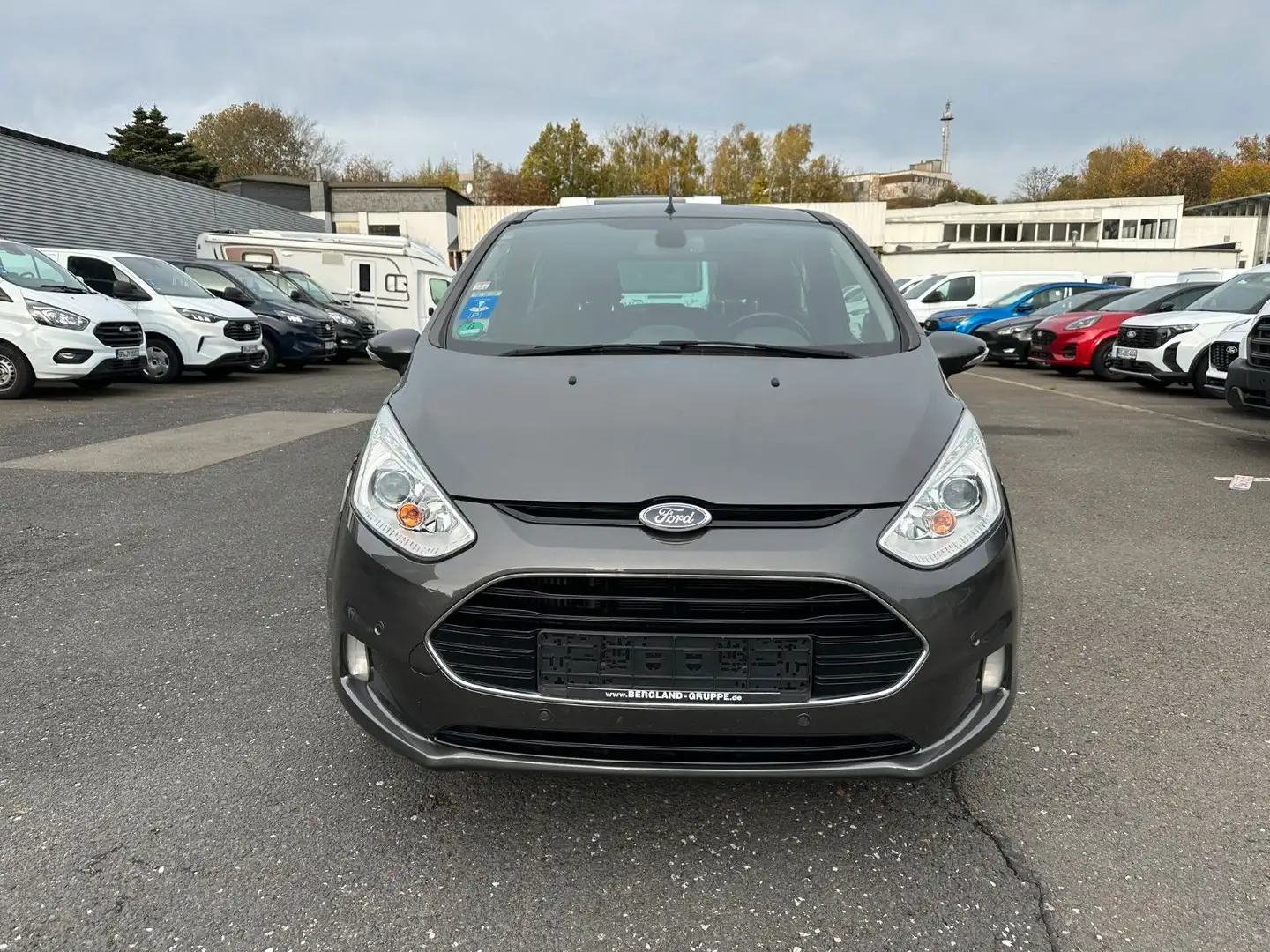 Ford B-Max B-MAX Titanium Grau - 2