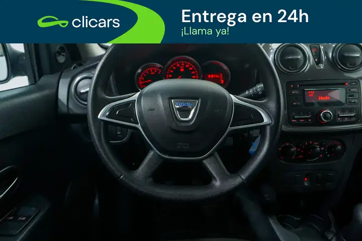 Dacia Sandero 0.9 TCE Stepway 2017, foto 18