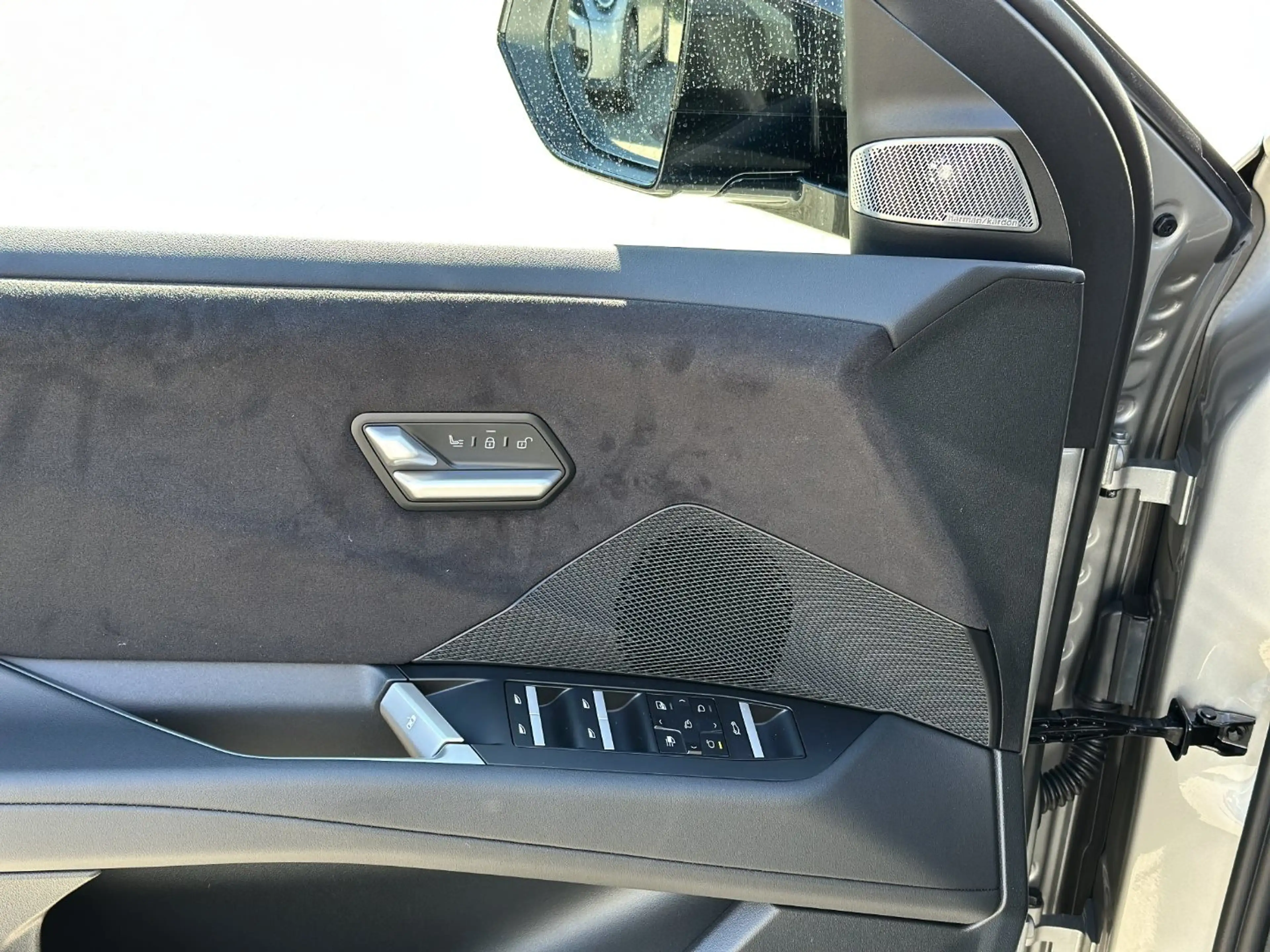 BMW iX3 40 M Sport Pro HK HiFi DAB RFK Parkassistent — photo 10