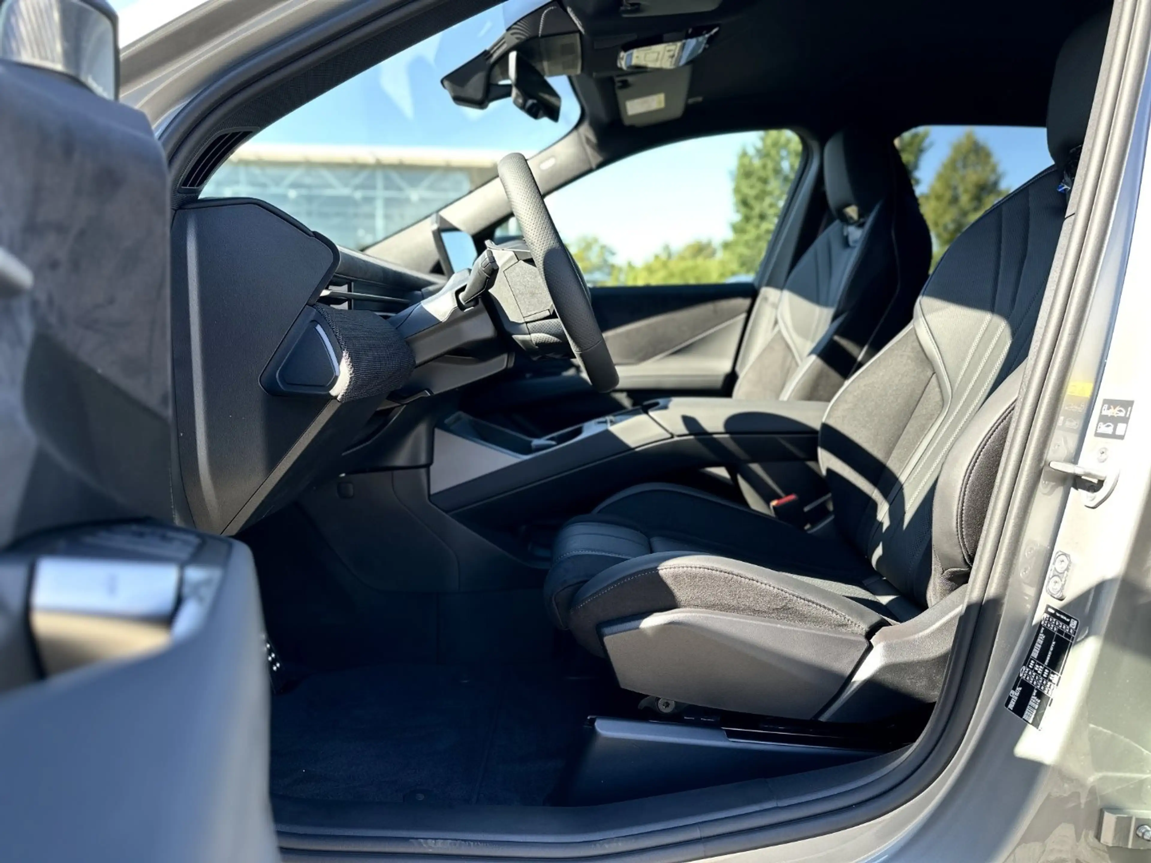 BMW iX3 40 M Sport Pro HK HiFi DAB RFK Parkassistent — photo 13