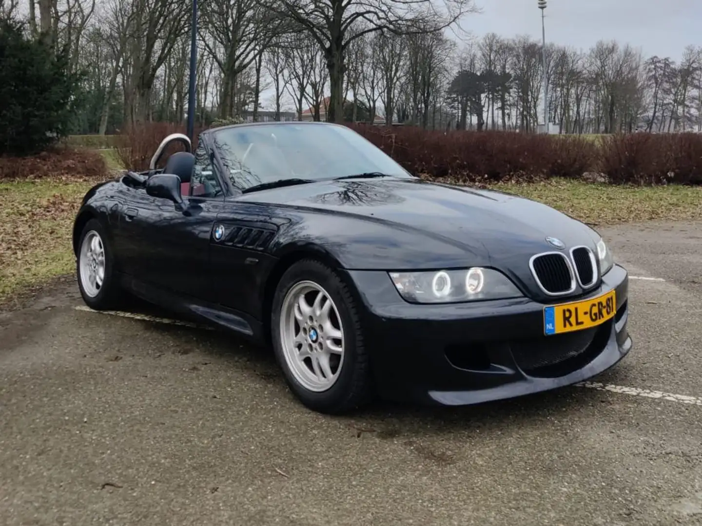BMW Z3 1.9 Zwart - 2