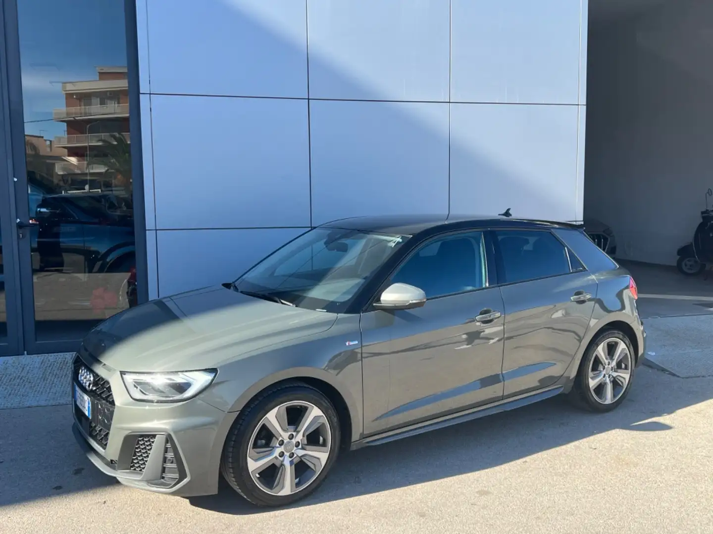 Audi A1 Sportback 30 1.0 tfsi S Line Edition Grigio - 1