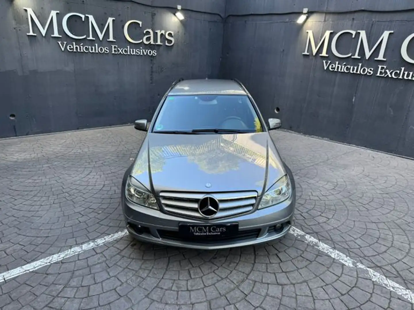 Mercedes-Benz C 180 Estate BE 7G Plus Plateado - 2