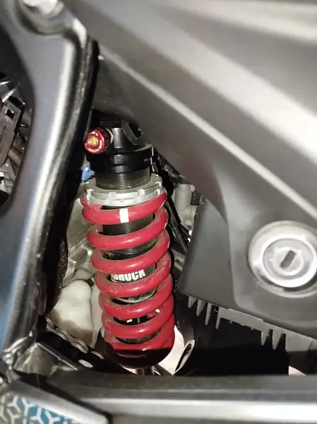 Honda NT 1100 - foto 4