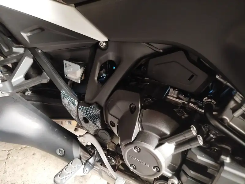 Honda NT 1100 - foto 7